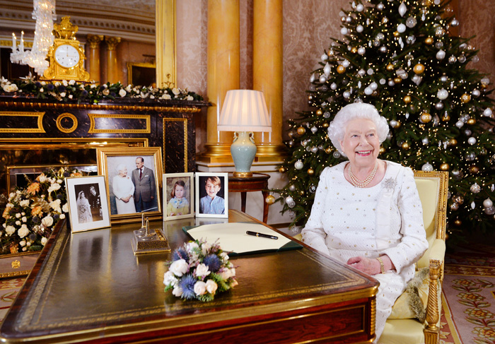 Drottning Elizabeths julkalas med familjen