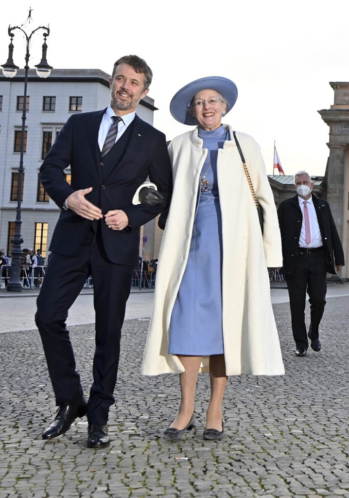 Danska Tronskiftet - Så Blir Ceremonin När Kungen Tillträder