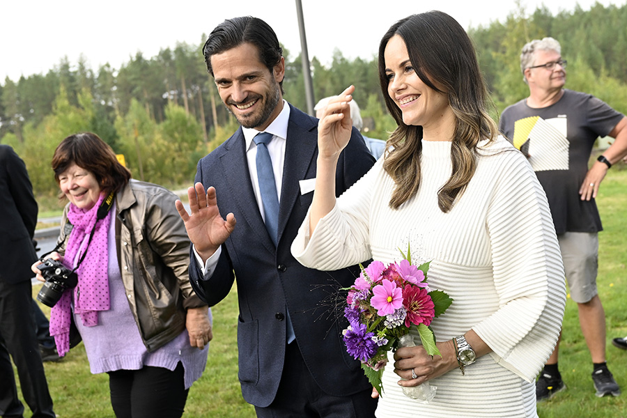 Bild-Extra: Gravida Sofias kärleksresa med Carl Philip