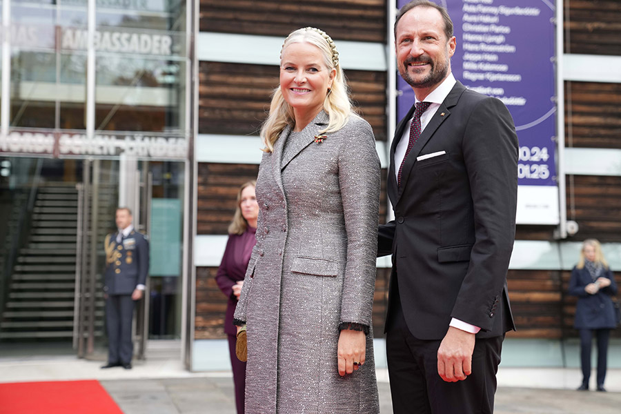 Bild-Extra: Victorias eleganta succé med prins Daniel i Berlin