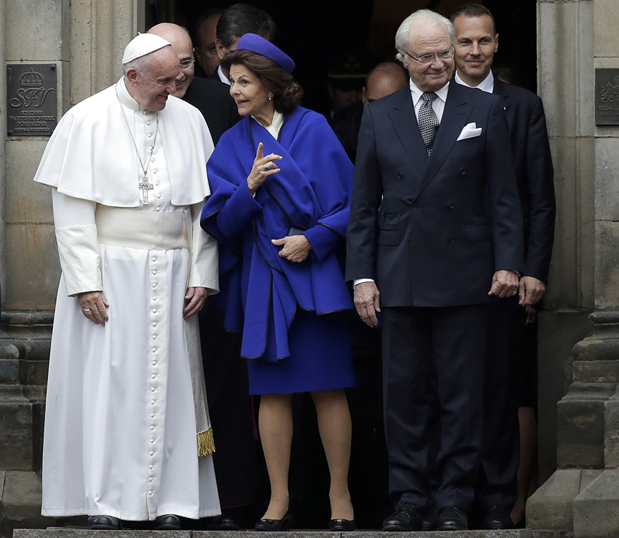 Drottning Silvias möte med påven ställdes in i sista sekund