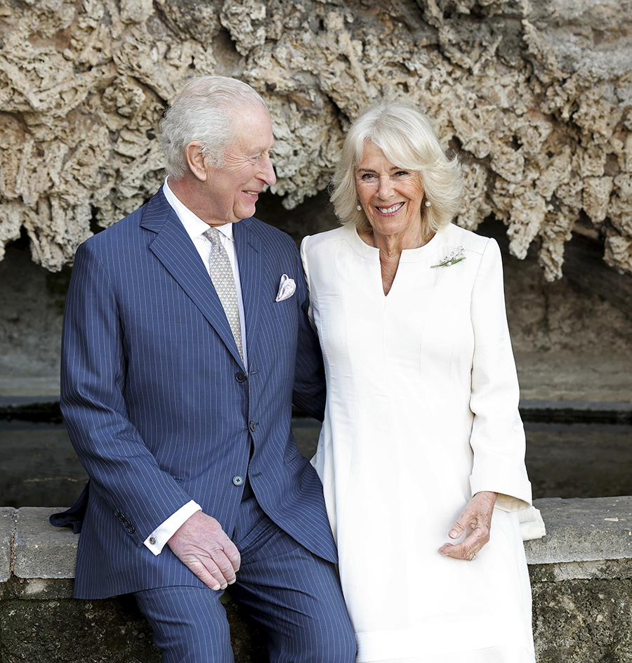 Kung Charles och Camilla tvingas söka hjälp – direkt!