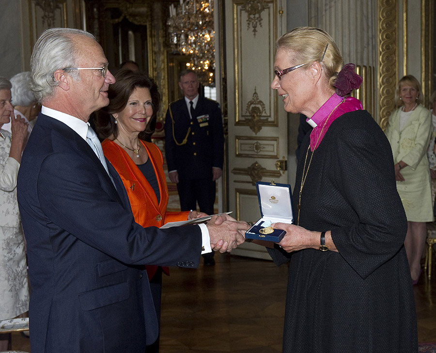 Kungens djupa sorg efter plötsliga dödsfallet i helgen