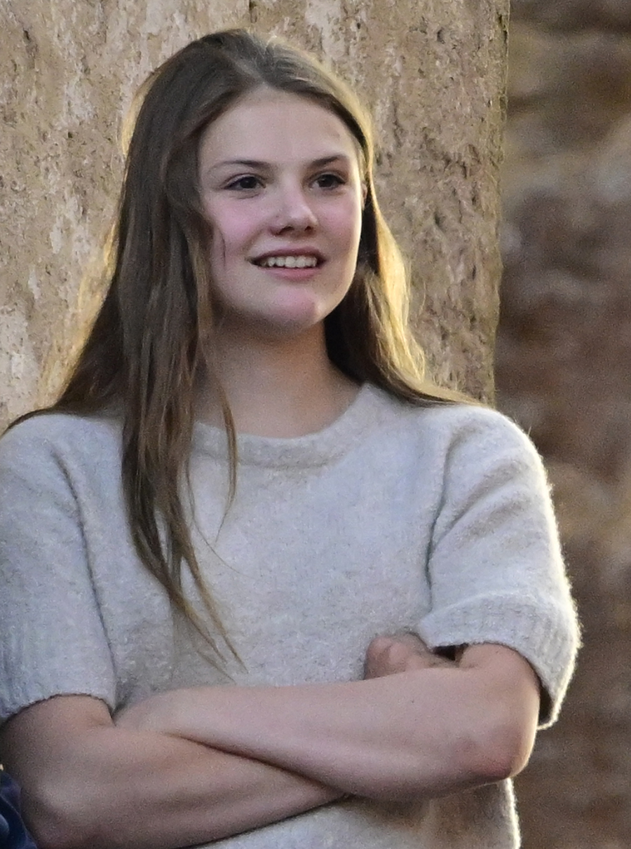 Prinsessan Estelles nya look väcker reaktioner