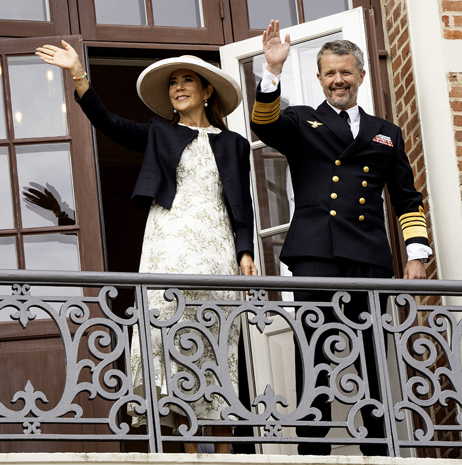 Kung Frederik och Mary visar upp nya kärlekslyckan