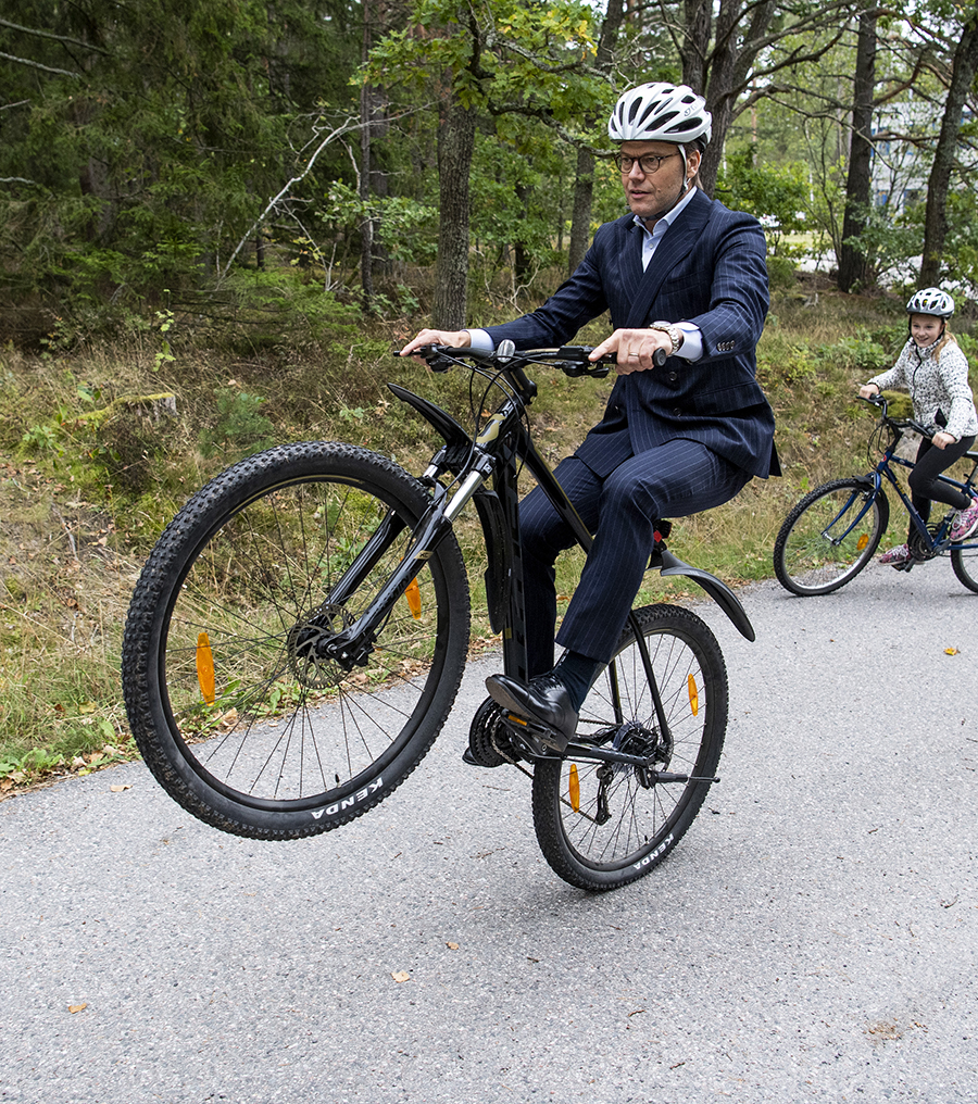 Bild-Extra: Prins Daniels härliga äventyr med Dragana, 56!