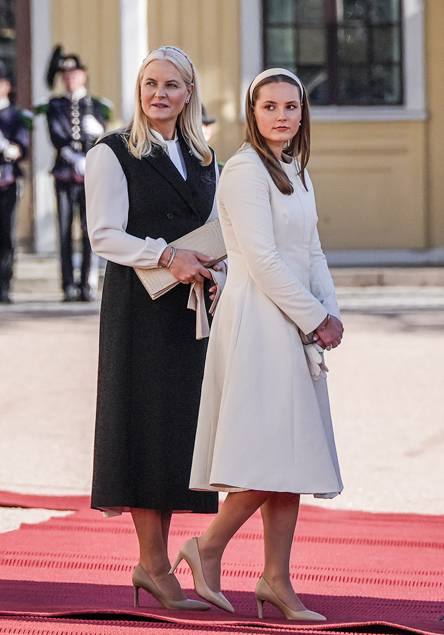 Mette-Marit lämnar Norge – för familjens skull