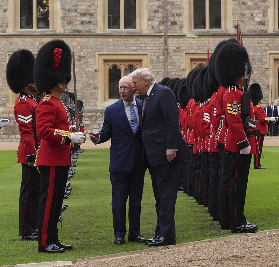 Trumps supermöte med Charles – märkliga detaljen sticker ut