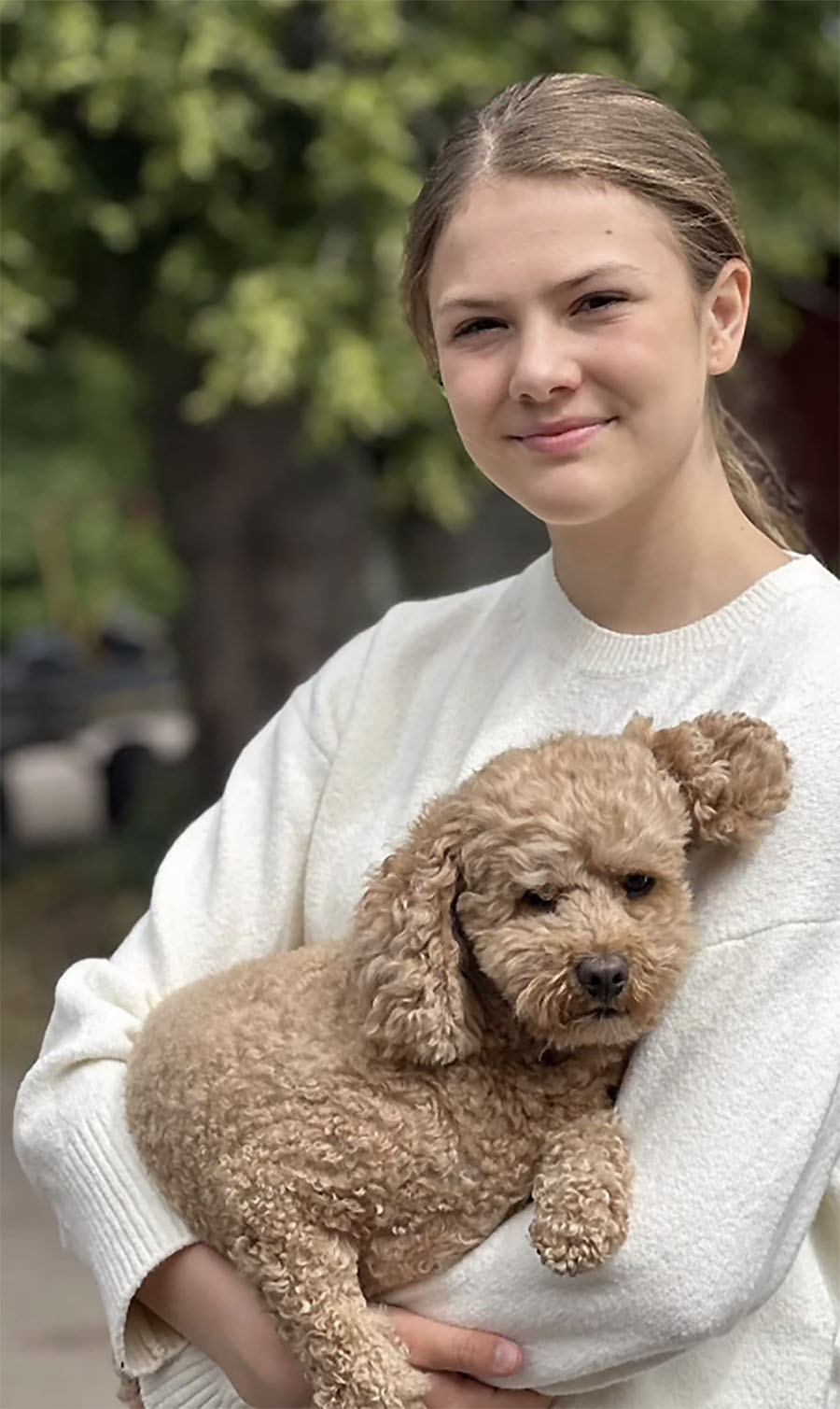 Prinsessan Estelles nya bilder på nätet – väcker starka reaktioner