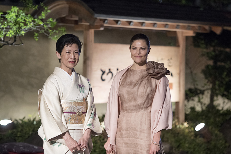 Hovets besked: Victoria och Daniel lämnar Haga slott