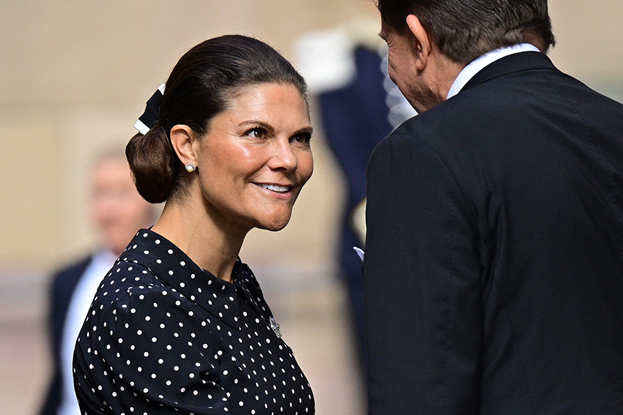Victorias kärleksmys med prins Daniel på riksmötets öppnande