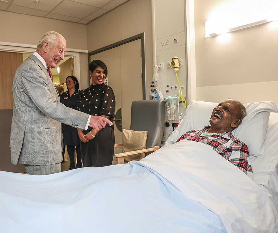 Kung Charles gripande samtal med cancerpatienten – rörande!
