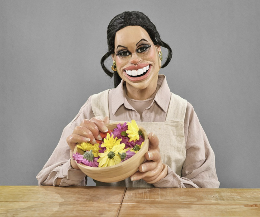 Skräckbilderna på prins Harry och Meghan – ser vanställda ut!