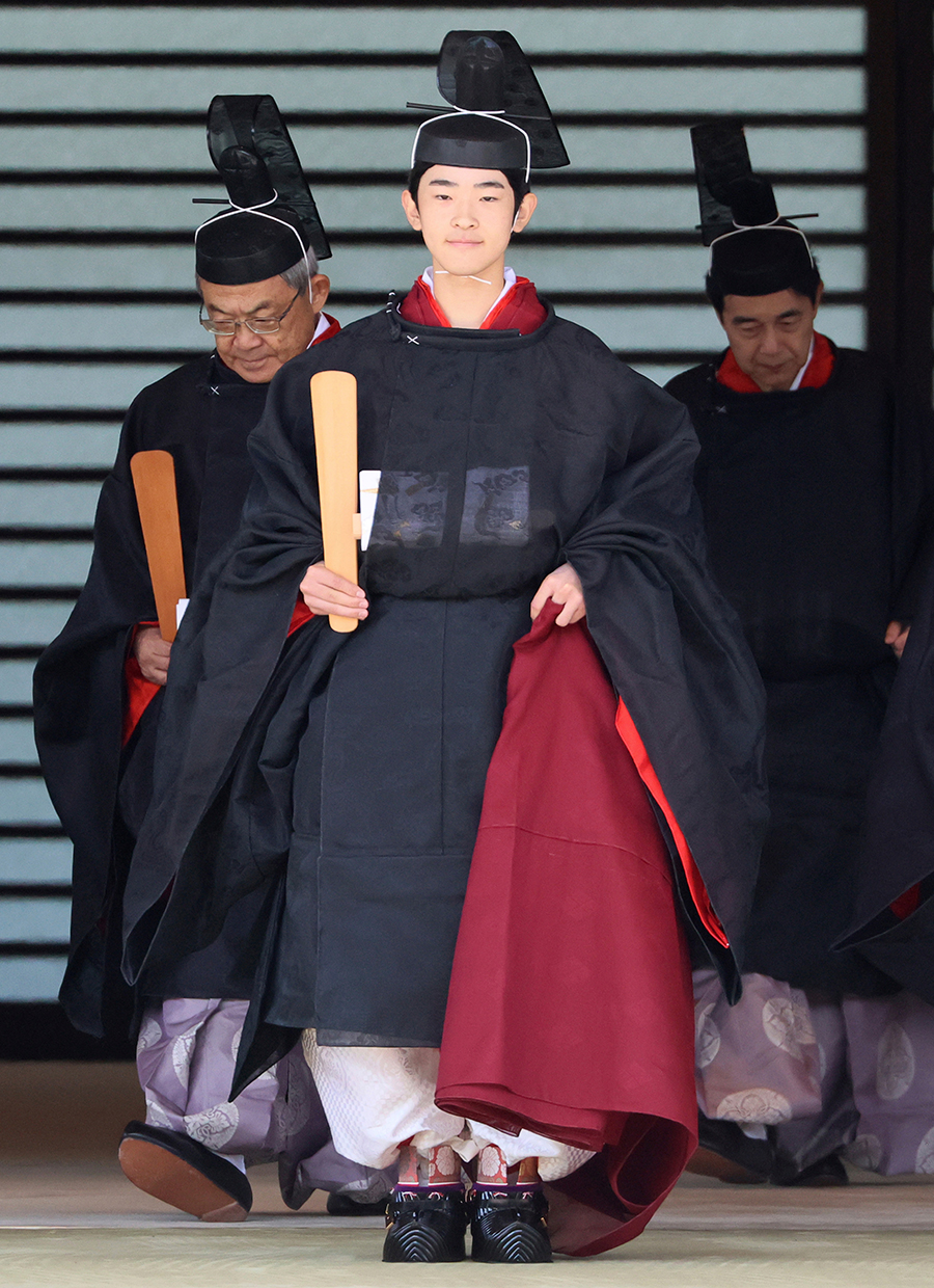 Prinsen som bär framtiden – Japans unge tronföljare Hisahito