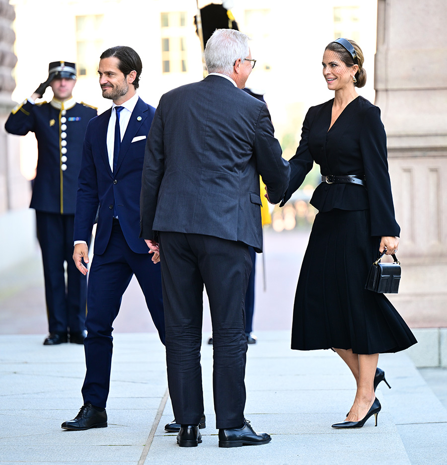 Madeleines sanslösa lyxchock – avslöjas på röda mattan!