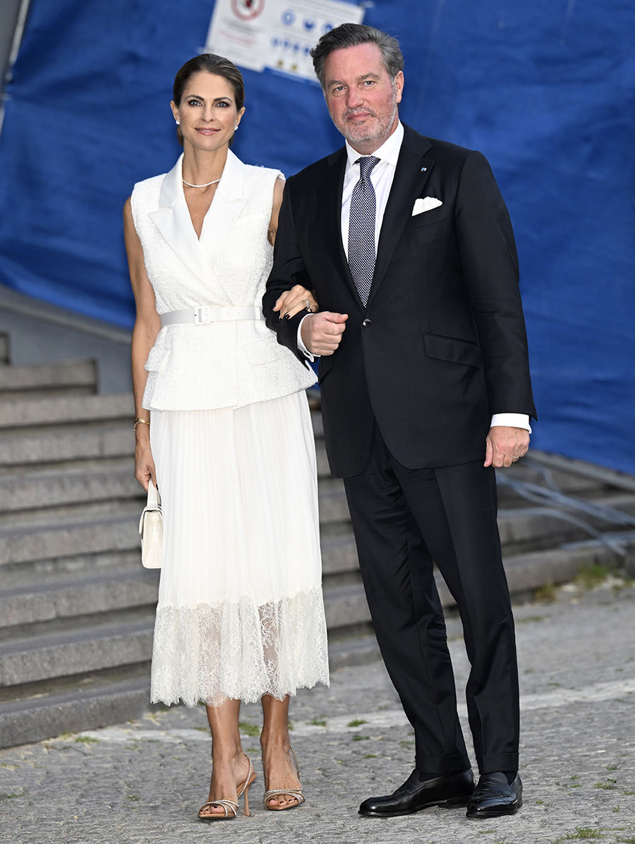 Madeleines sanslösa lyxchock – avslöjas på röda mattan!