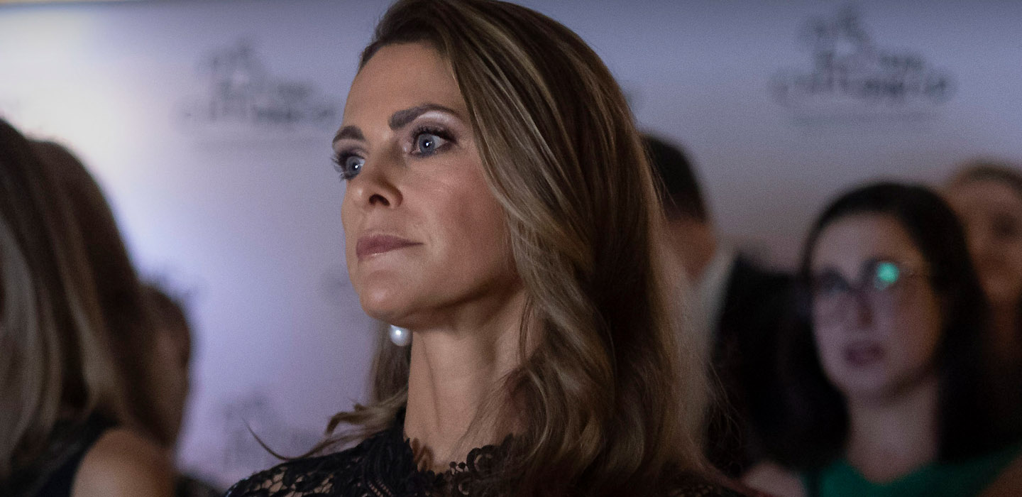 Märkliga tystnaden kring Madeleines resa till utlandet