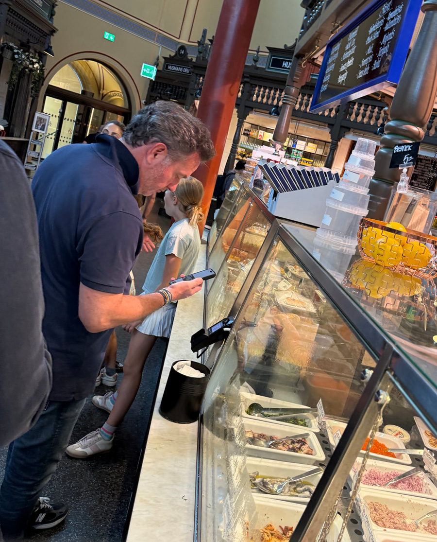 Madeleines och Chris lyxiga mys med barnen – se bilderna!