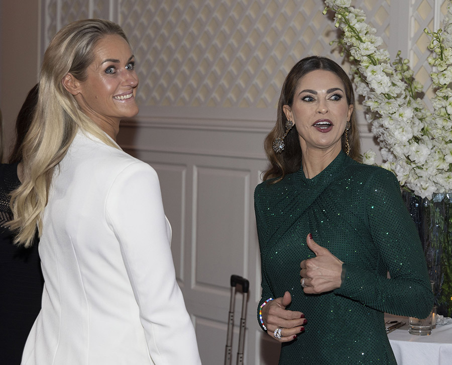 Avslöjat: Så stöttas Madeleine i djupa familjekrisen med Chris