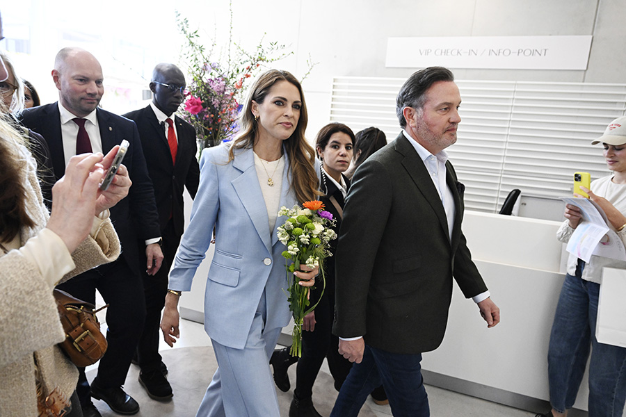 Kungens tråkiga besked om Madeleine och maken Chris