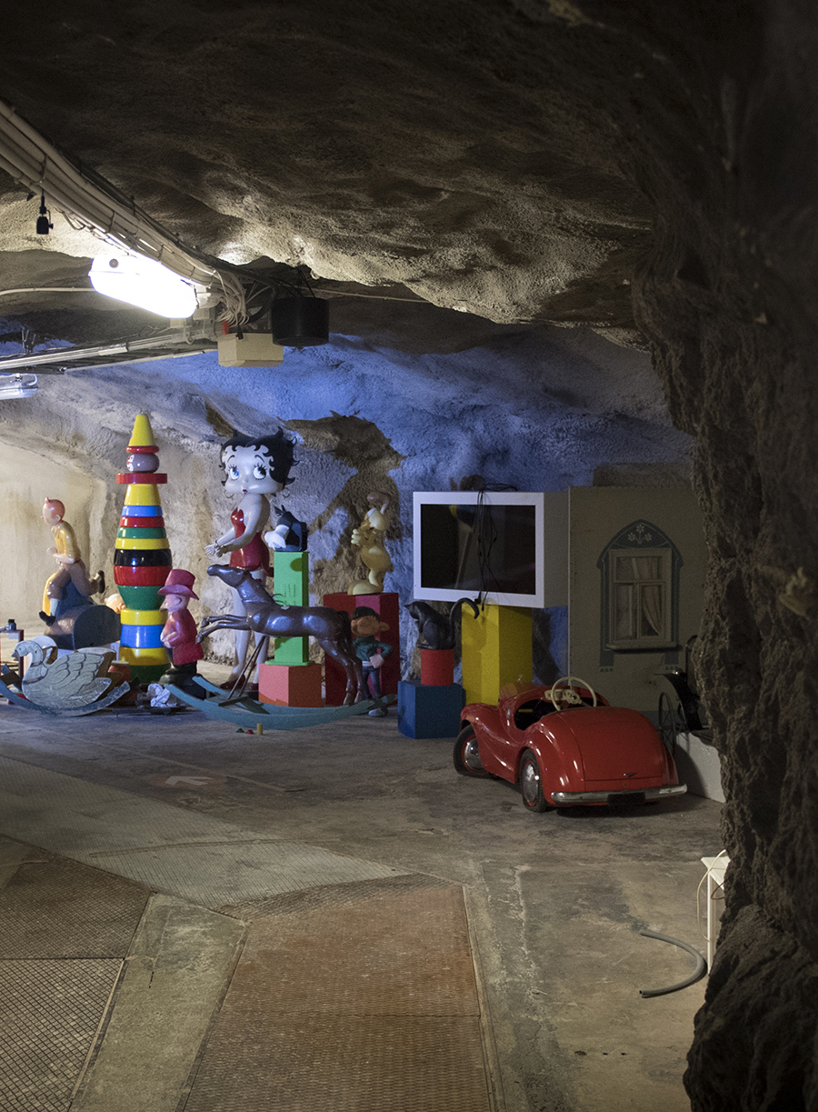 Sofias kärleksfest med Carl Philip – inne i mysiga grottan!