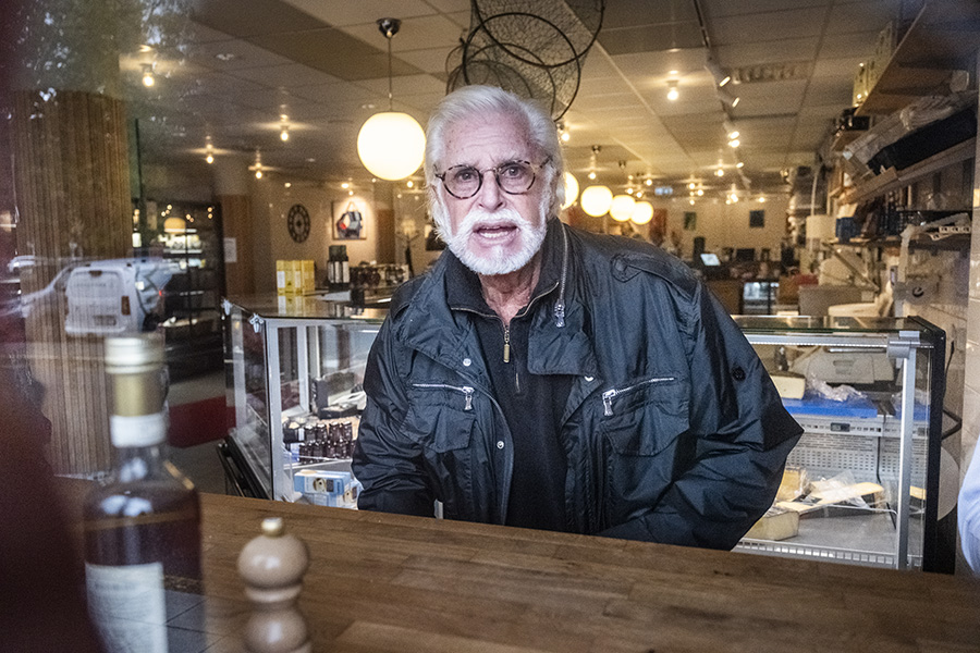 Kändismannens utspel mot Silvia: "Brist på självkritik!"