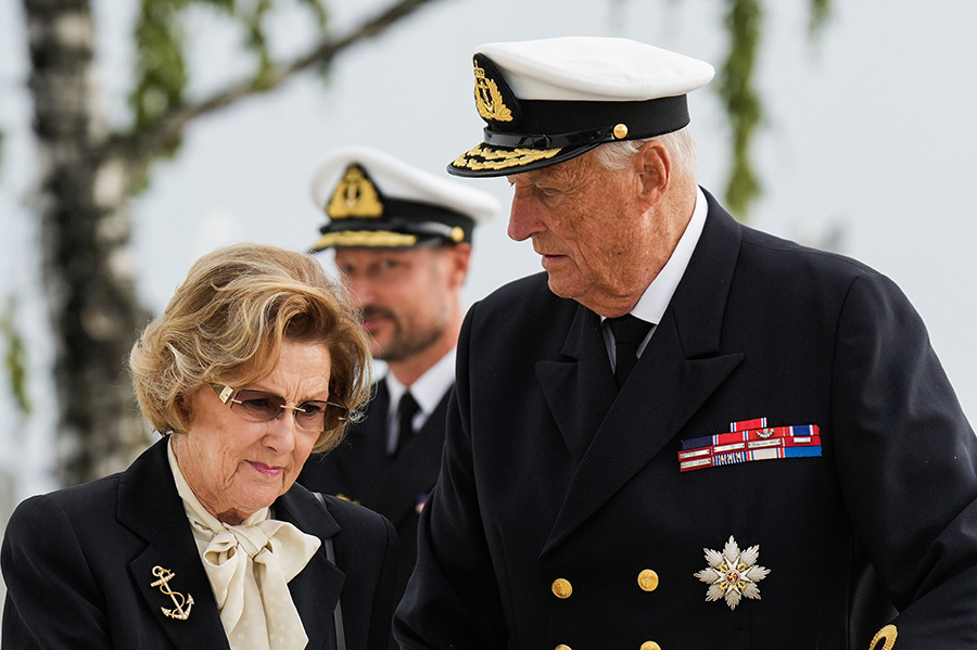 Övergiven Mette-Marit inlagd på sjukhus – lämnad av Haakon