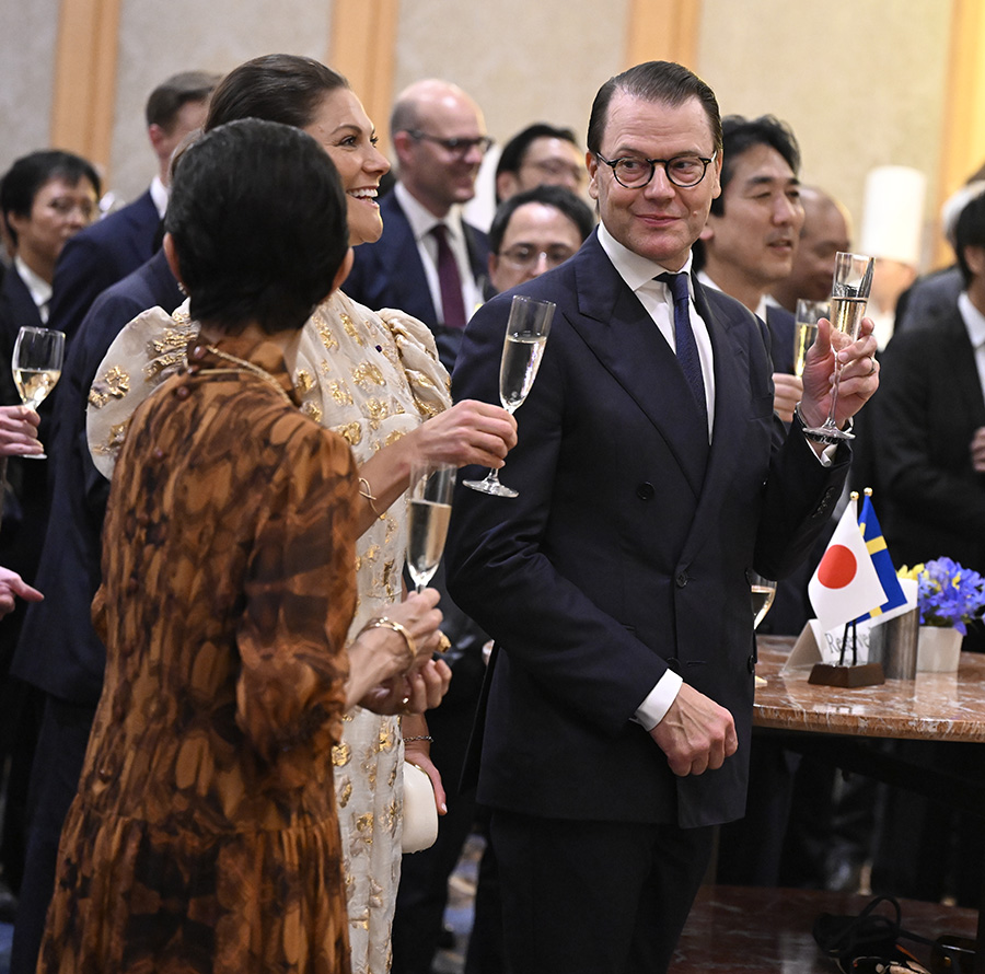 Victorias glittrande triumf i Tokyo: bilderna från lyxkvällen!