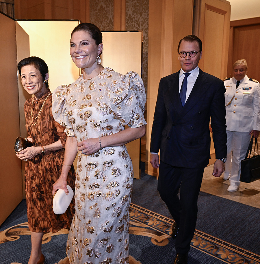 Victorias glittrande triumf i Tokyo: bilderna från lyxkvällen!