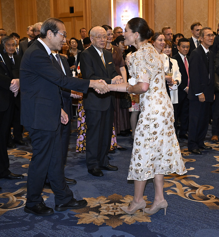 Victorias glittrande triumf i Tokyo: bilderna från lyxkvällen!