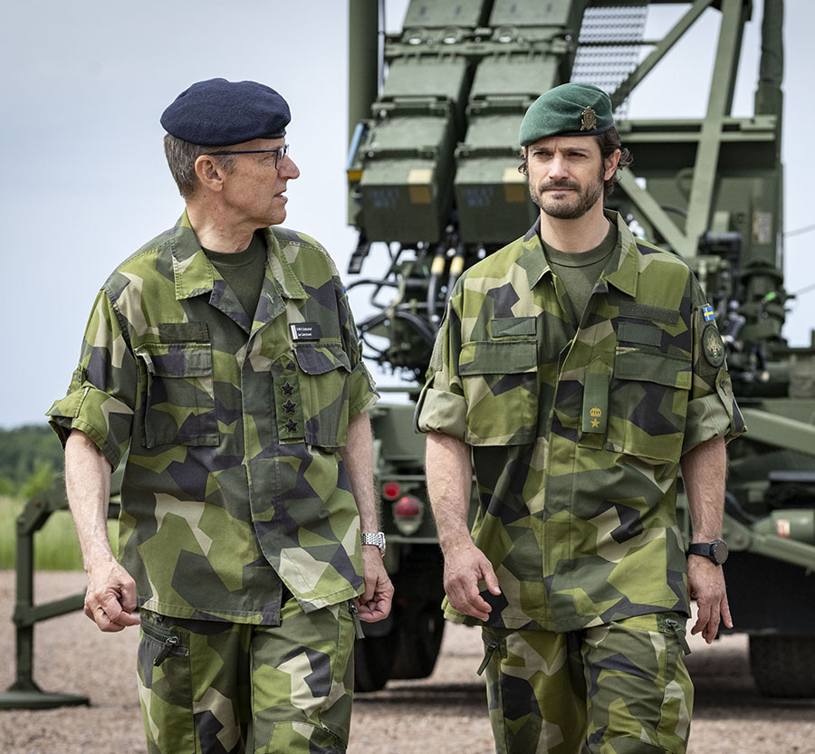 Avslöjat: Kungens närmaste man klar för "Förrädarna" i TV4