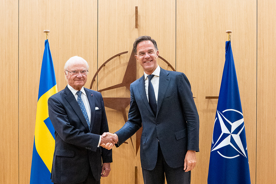 Kungens supermöte med Nato – lyckades med det omöjliga!