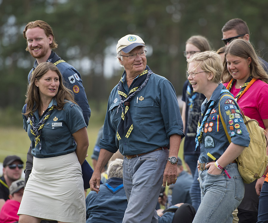 Kungens hemliga scoutresa – skratt och gemenskap i Asien