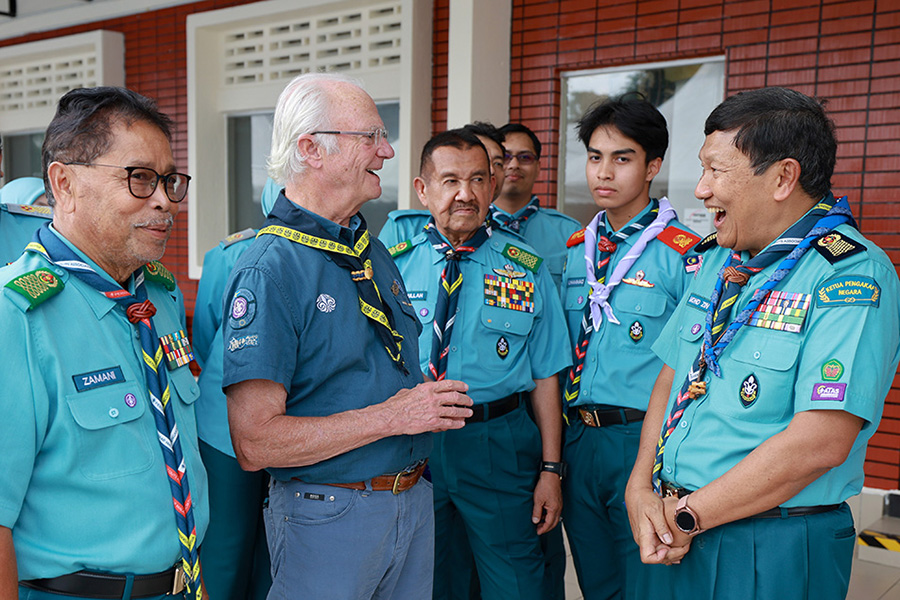 Kungens hemliga scoutresa – skratt och gemenskap i Asien