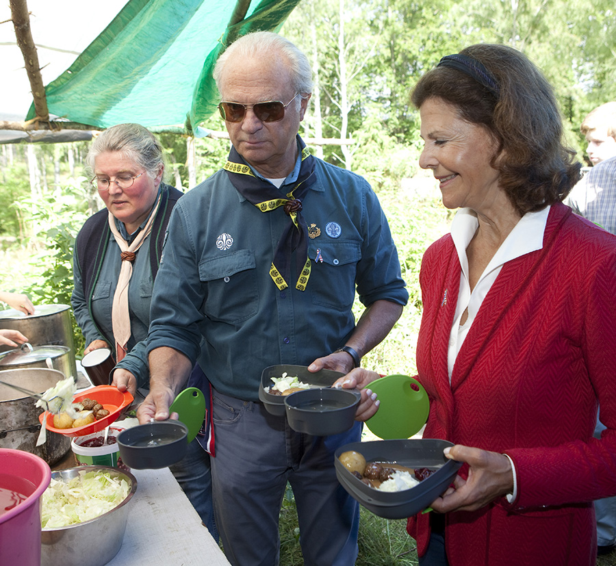 Kungens hemliga scoutresa – skratt och gemenskap i Asien