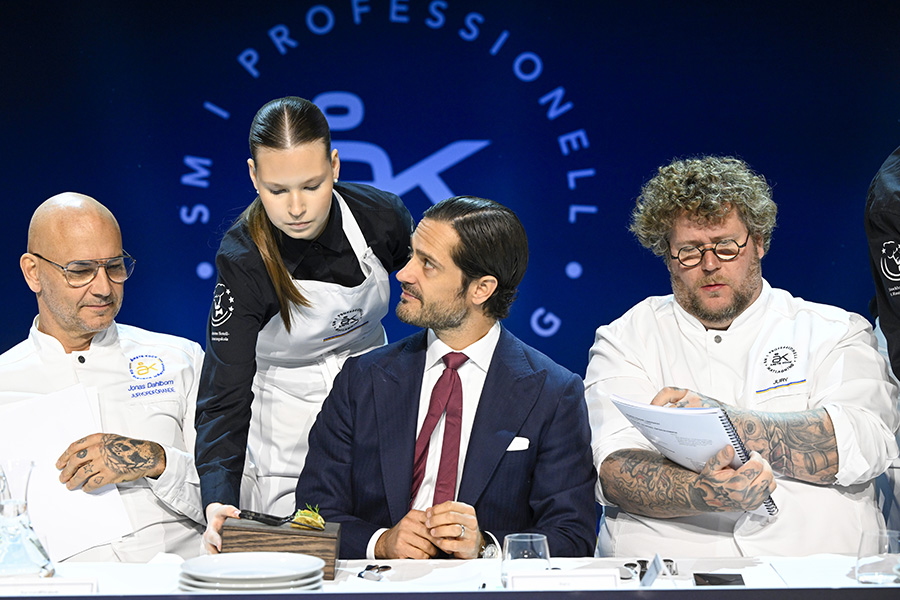 Här tvingas Carl Philip att fatta sitt avgörande beslut