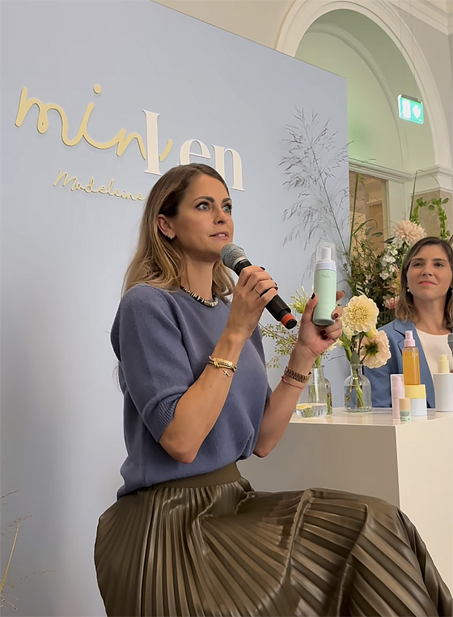 Madeleines revansch efter fiaskot – Chris stöttar i utlandet