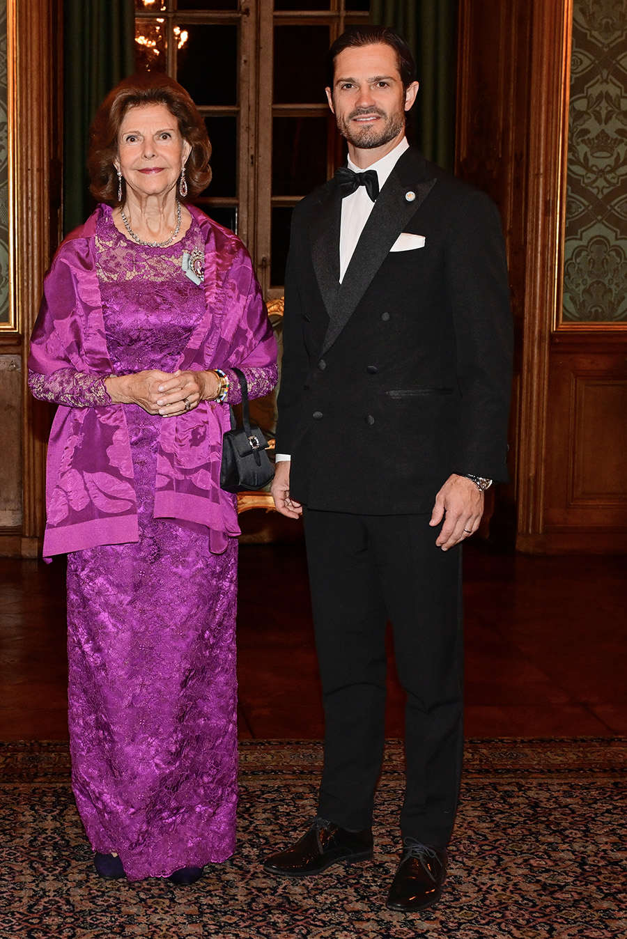 Silvia och Carl Philip på fest med Gunde Svan – se bilderna!