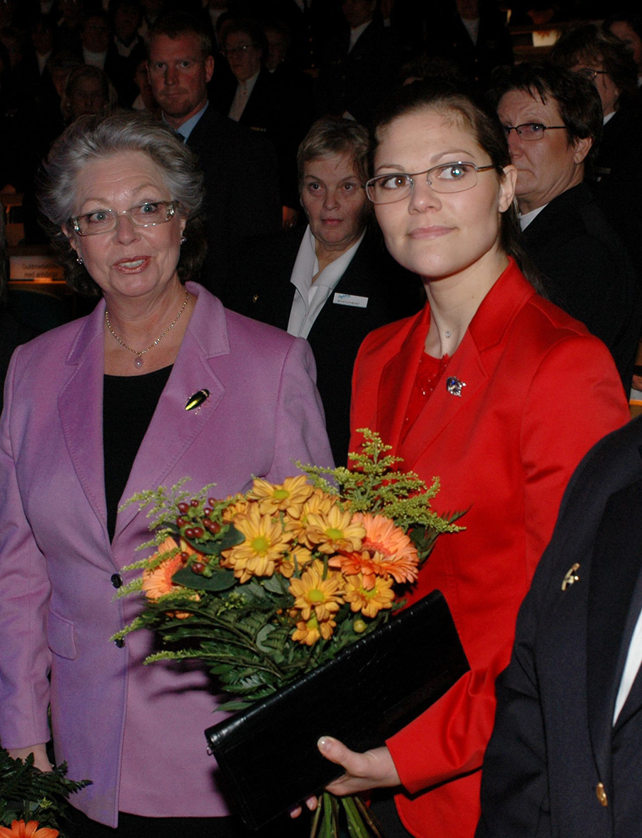 Victorias djupa oro: prinsessan Christina opererad