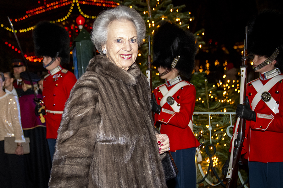 Drottning Sonja och Margrethe stal showen på balettpremiären