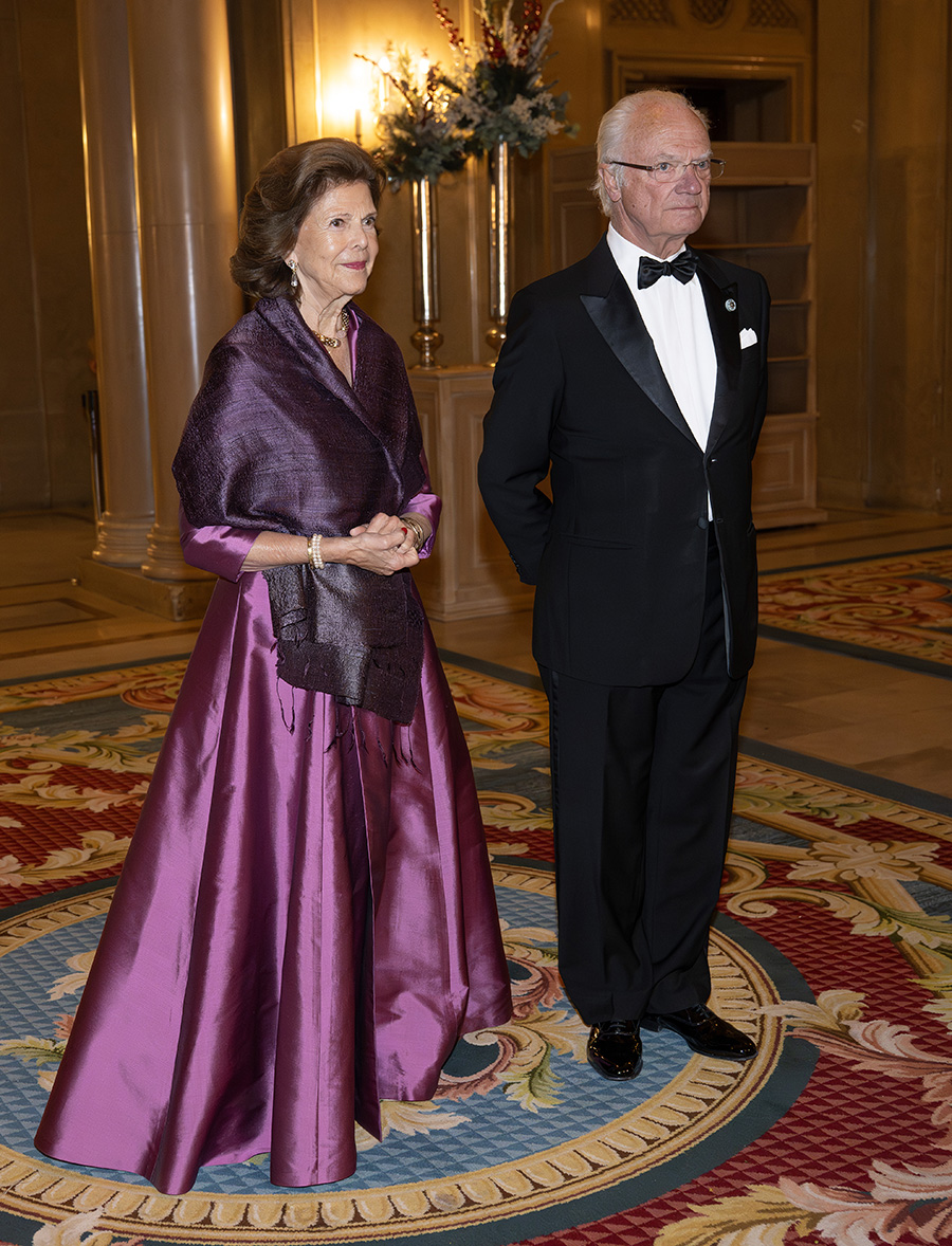 Kungens obetalbara min – under festen med Ebba Busch