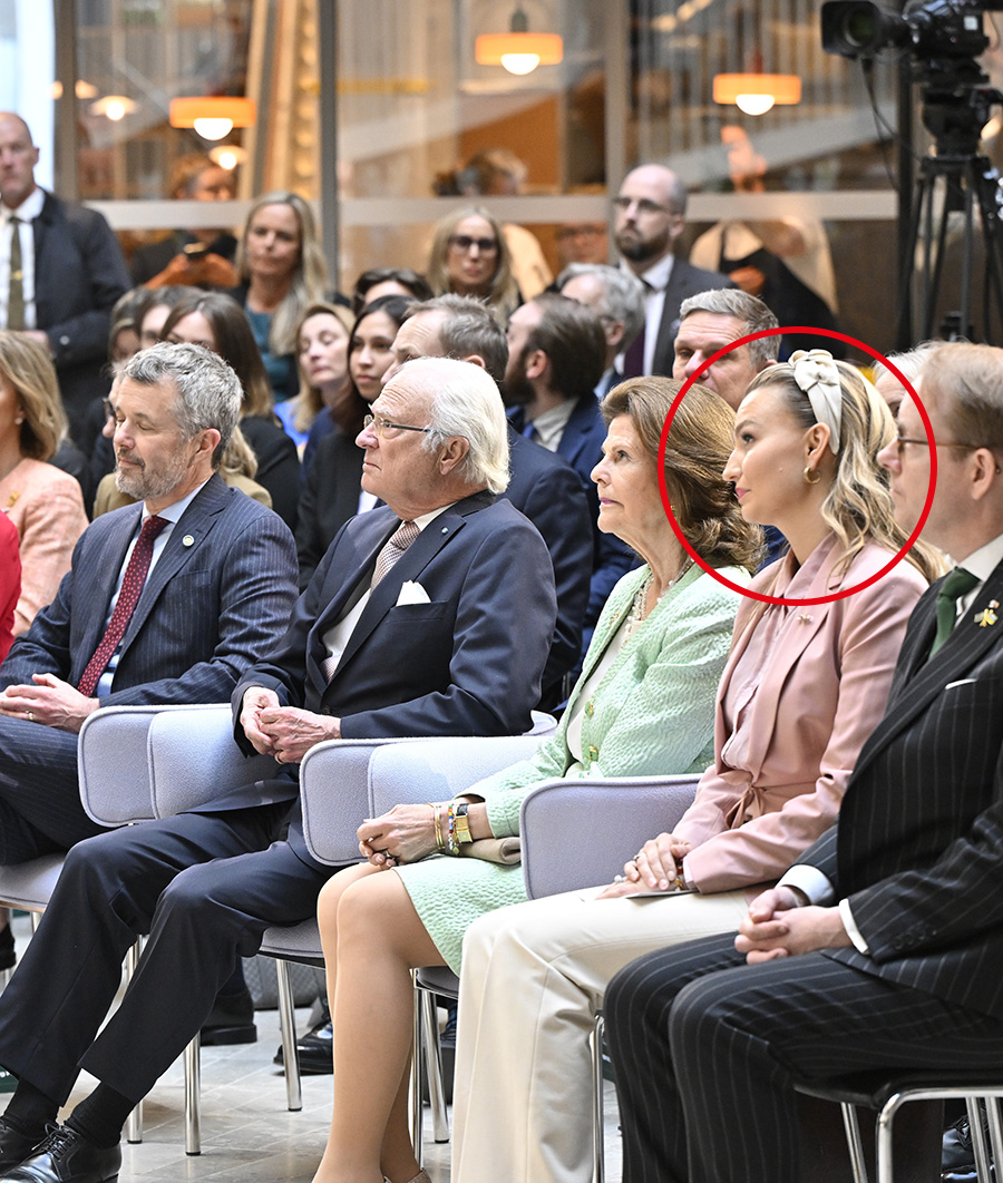 Avslöjat: Kungens oväntade utlandsresa med Ebba Busch