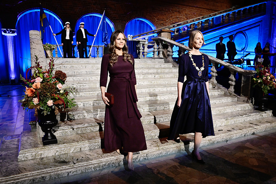 Sofias l&auml;ckra succ&eacute; i Stadshuset &ndash; gl&auml;nste under examenskv&auml;llen