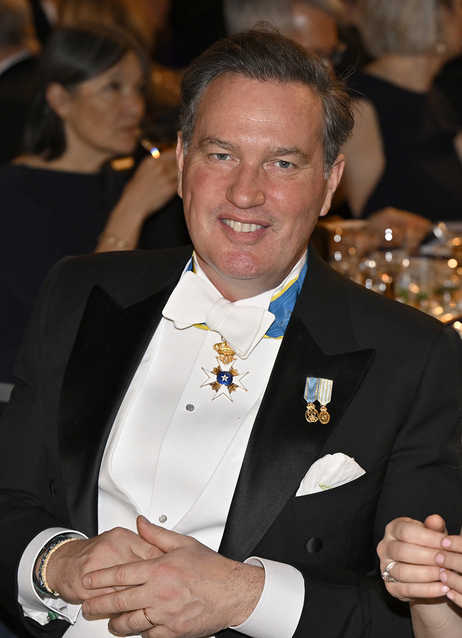 Chris hemliga dubbelliv avslöjat – festar på Londons kändisklubb