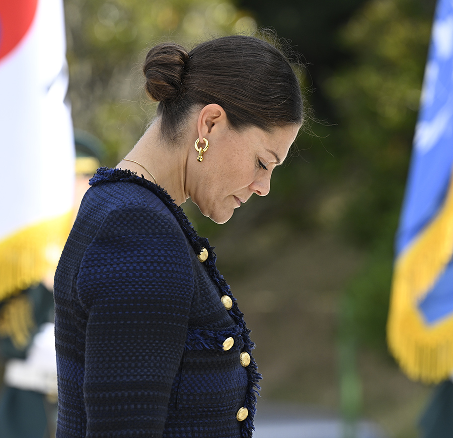 Victorias hemliga maktsignal &ndash; h&aring;rknuten var ingen slump