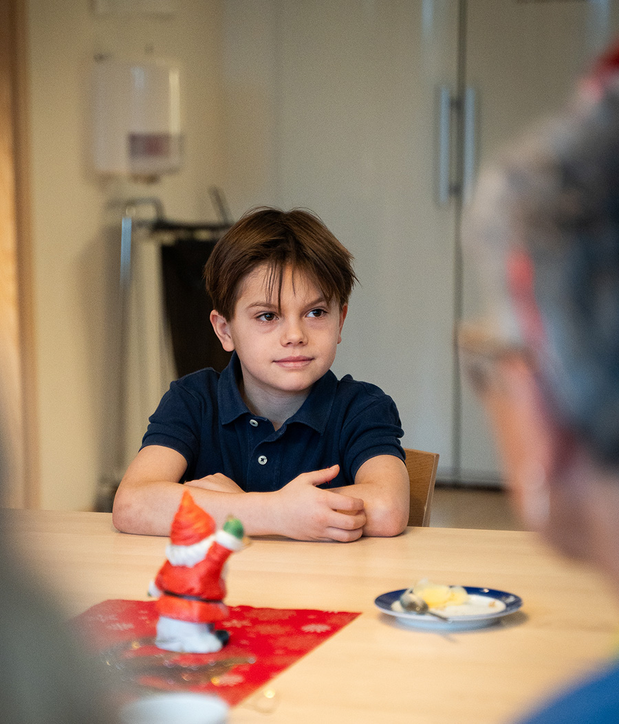 Victoria p&aring; sjukhus med prins Oscar &ndash; mitt under julen