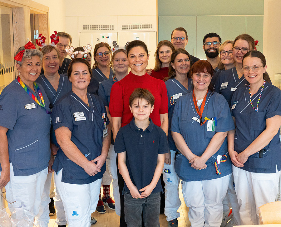 Victoria p&aring; sjukhus med prins Oscar &ndash; mitt under julen