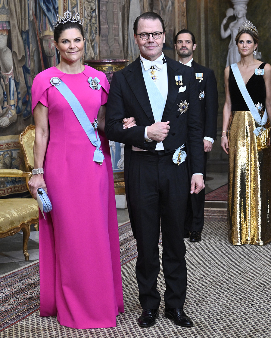 Kronprinsessan Victorias knallrosa succé på slottet