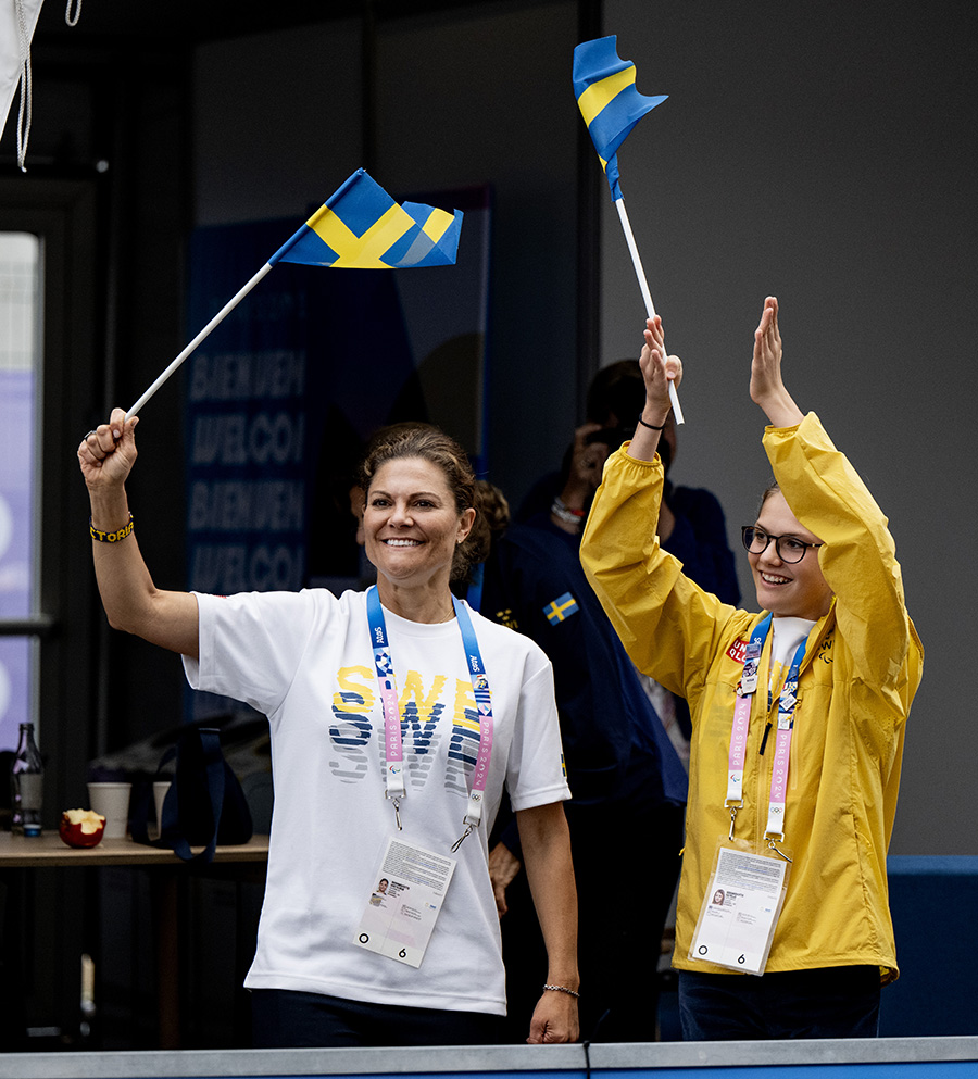 Victorias nya hedersuppdrag – hyllas efter stora avslöjandet