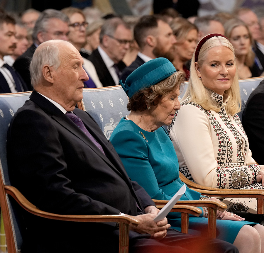 Kungaparet och kronprinsessan nobbar Nobelfesten – ställer in